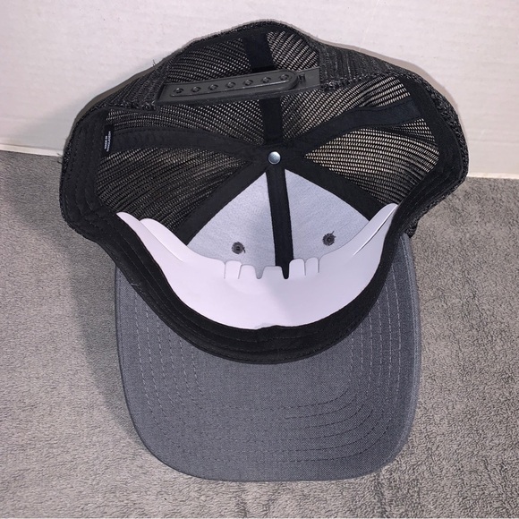 DOUGO TRUCKER HAT CAP Snap-Back Charcoal Gray & Black Mesh Larson Farms YouTube - Picture 3 of 4